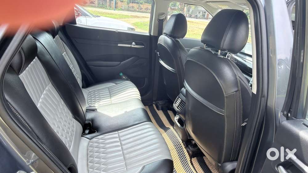Kia Seltos 2021 Htk+