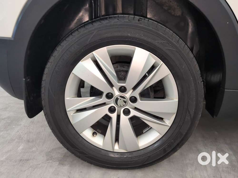 Skoda Kushaq Ambition 1.0l Tsi Mt, 2022, Petrol