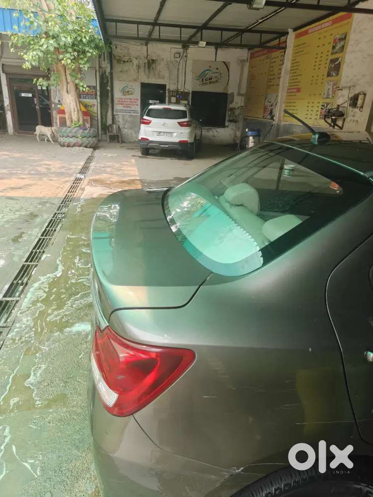 Maruti Suzuki Dzire 2022 Petrol 122000 Km Driven