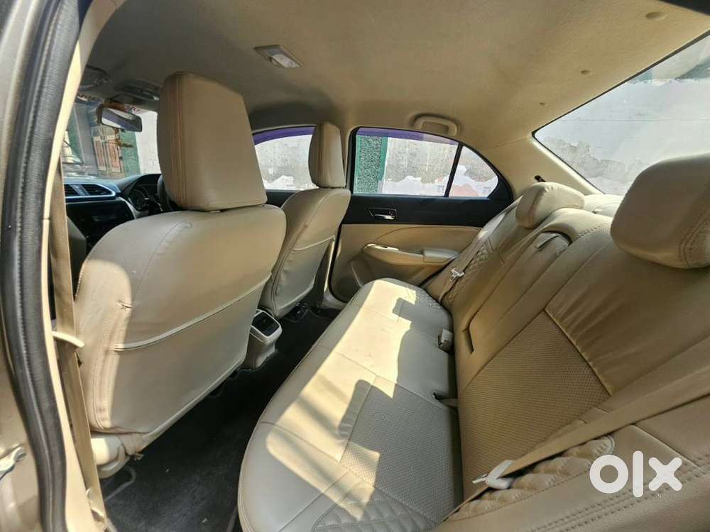 Maruti Suzuki Dzire 1.2 Vxi, 2023, Petrol