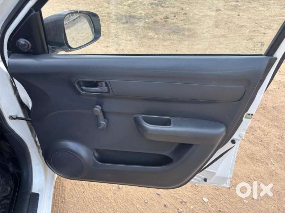 Maruti Suzuki Swift Dzire Ldi, 2014, Diesel