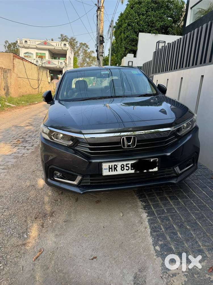 Honda Amaze 2nd Gen 2022 Petrol Automatic Well Maintained