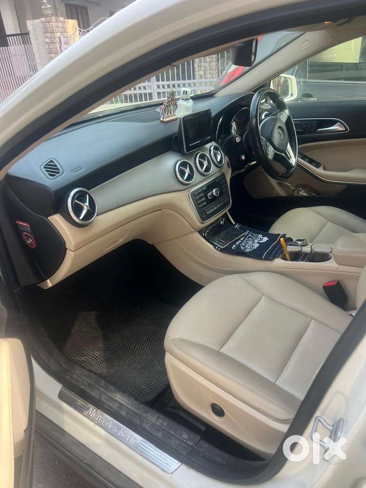 Mercedes Benz Gla200 Well Maintained 2015