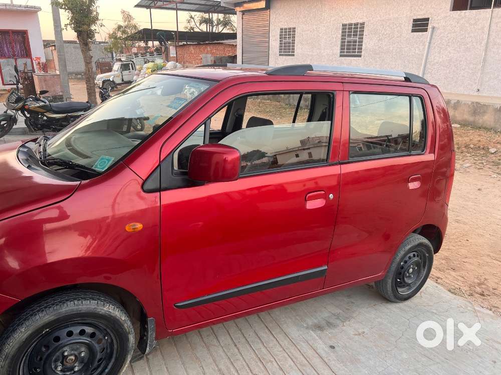 Urgent Maruti Wagner Vxi First Owner New Insurance New Battery New Tir