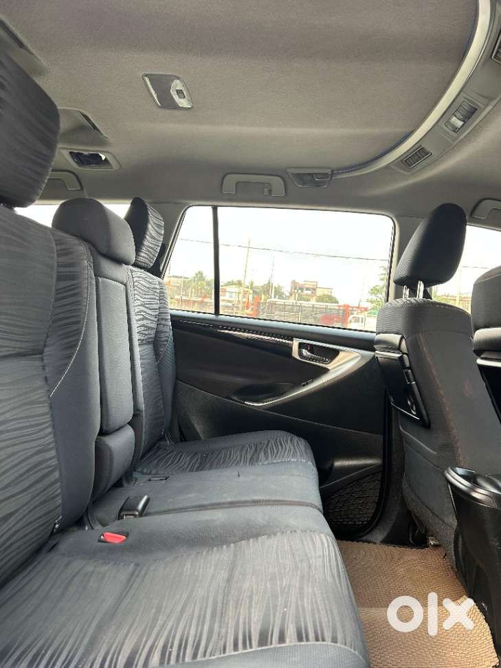 Toyota Innova Crysta 2.4 V 7 Str, 2018, Diesel