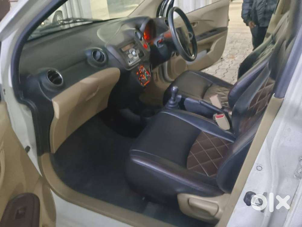 Honda Brio 2013-2016 V Mt, 2013, Petrol
