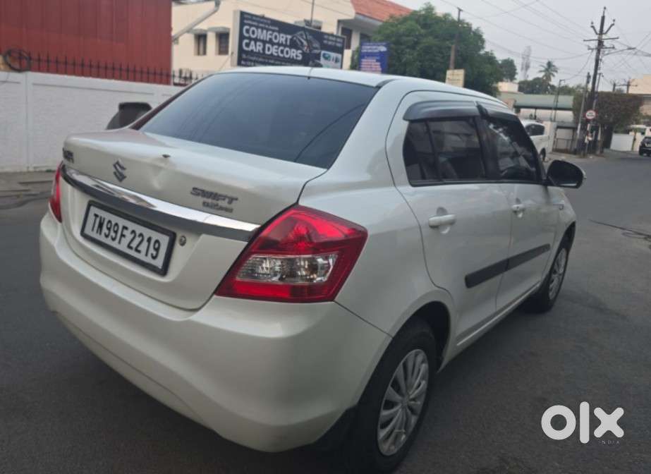Maruti Suzuki Swift Dzire 1.2 Vxi Bsiv, 2016, Petrol