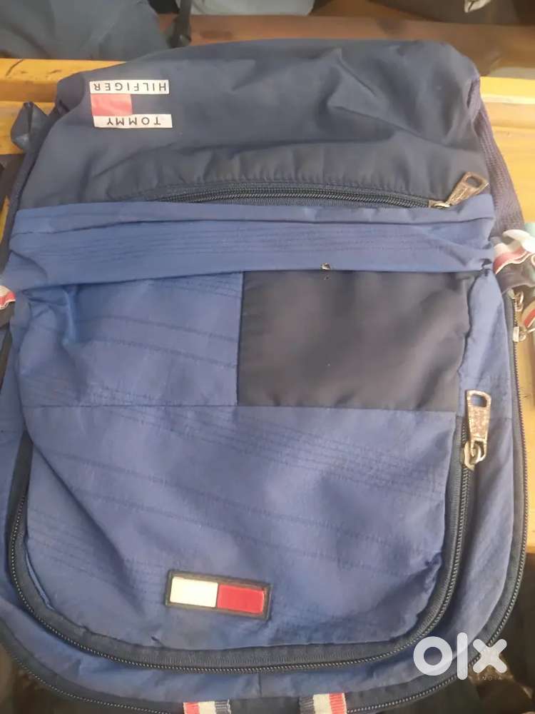 Tommy Hilfiger bag