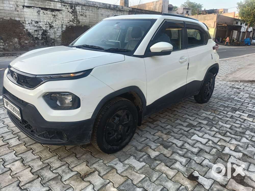 Tata Punch, 2023, Petrol
