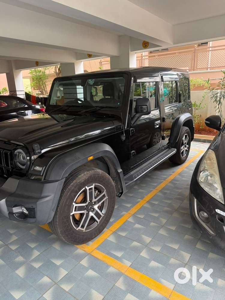 Mahindra Thar Roxx 2025