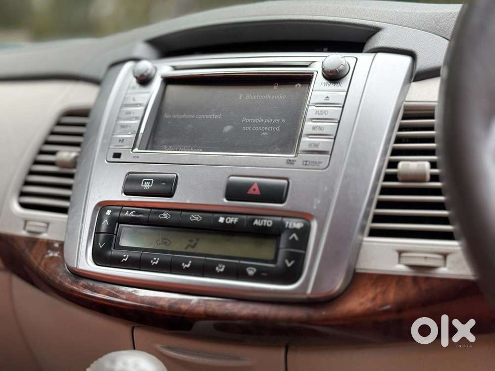 Toyota Innova 2.5 V 7 Str, 2014, Diesel