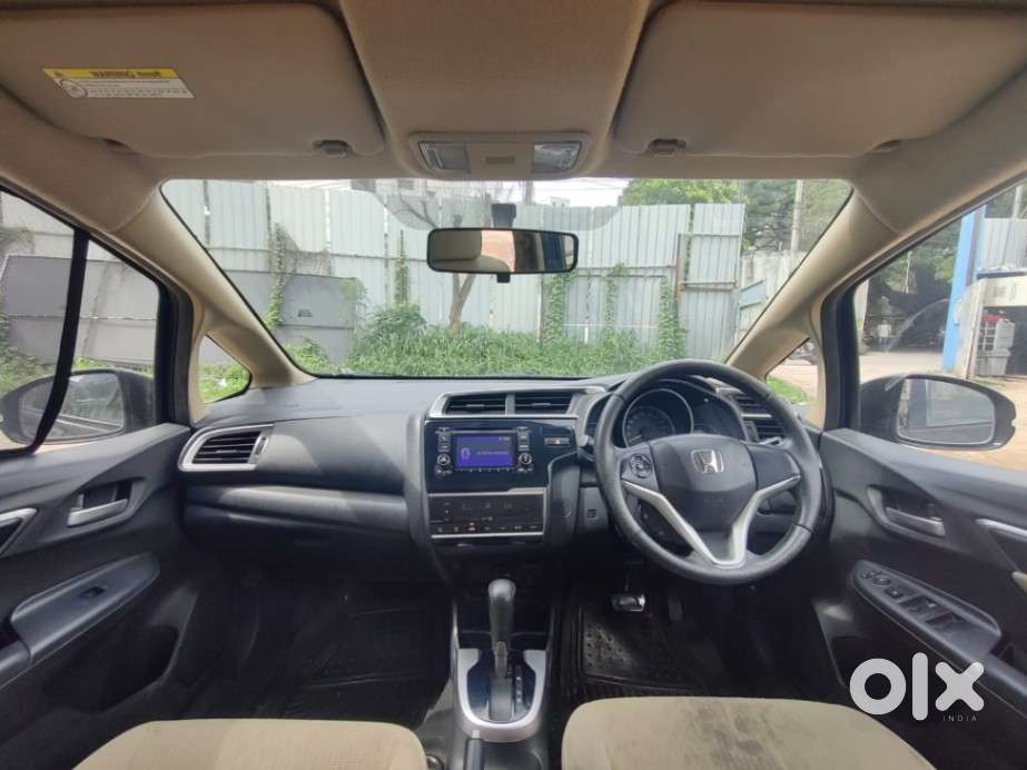 Honda Jazz V Cvt, 2017, Petrol