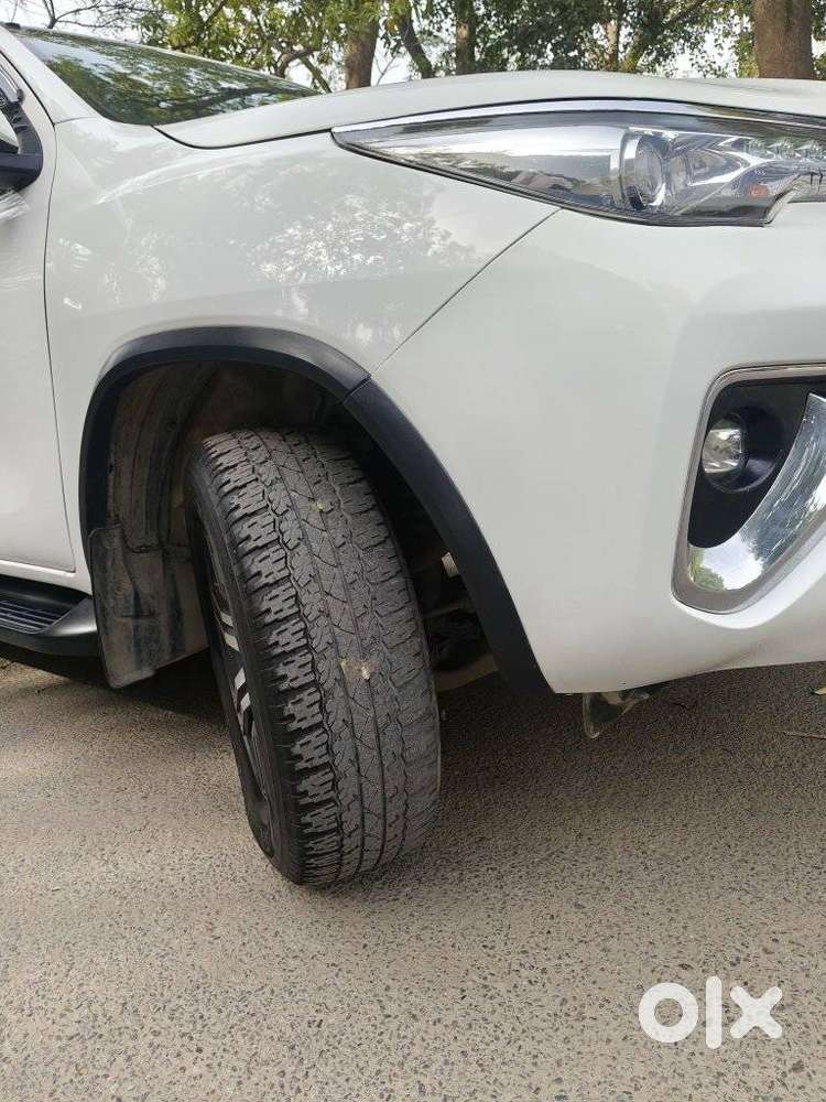 Toyota Fortuner 4x2 At 2.8 Diesel, 2018, Diesel