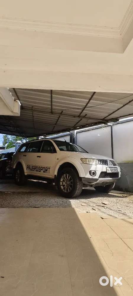 Mitsubishi Pajero Sport 2012 Diesel Manual 4x4 ( Original Kerala)