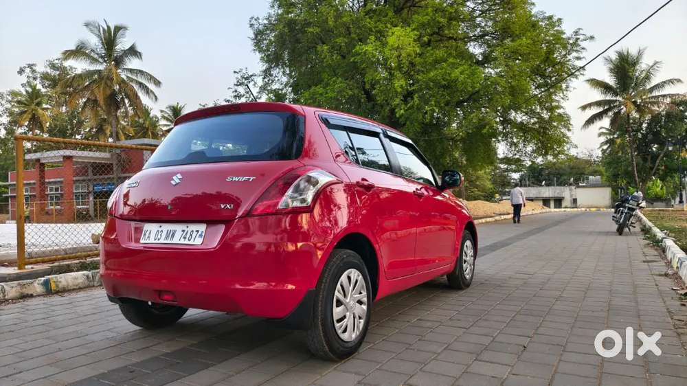 Maruti Suzuki Swift 2015