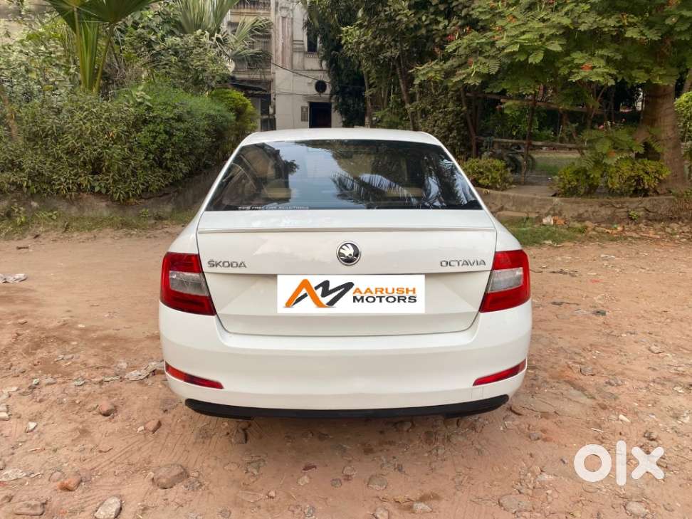 Skoda Octavia 2013-2017 Elegance 1.8 Tsi At, 2015, Petrol