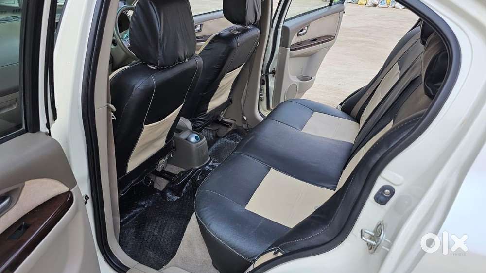 Maruti Suzuki Sx4 2013