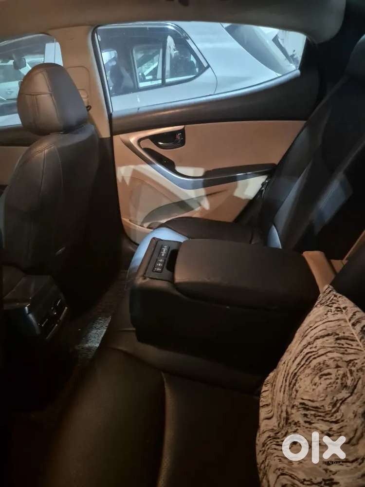Hyundai Elantra 2013
