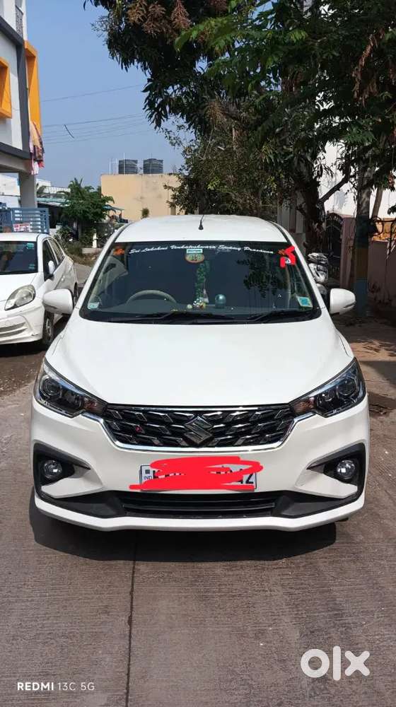 Car Good Condition Well Maintained, Show Room Services Very Low Km Dri