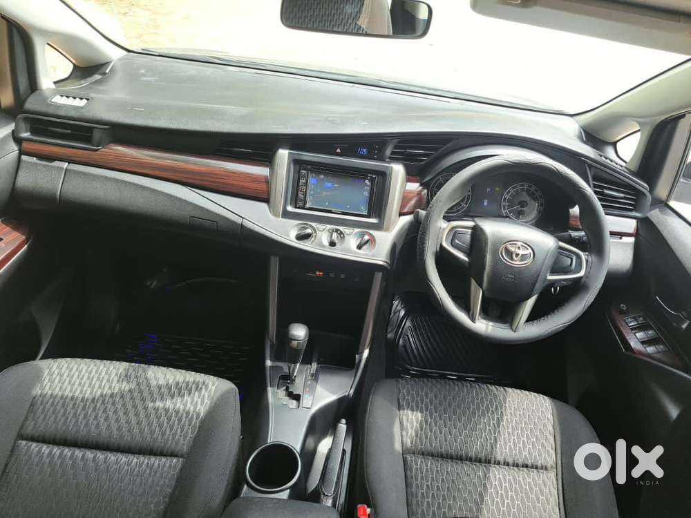 Toyota Innova Crysta