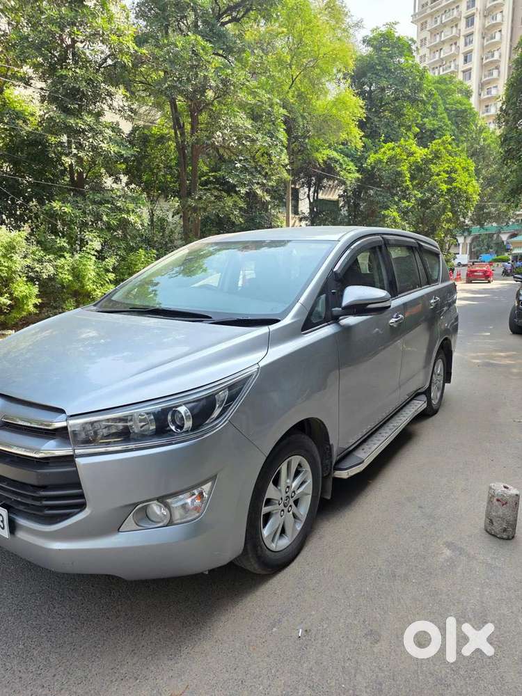 Toyota Innova Crysta 2.4 V 8 Str, 2017, Diesel
