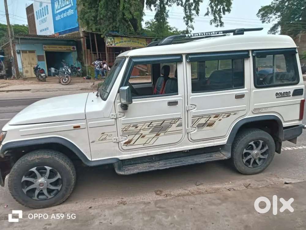 Mahindra Bolero Neo 2013