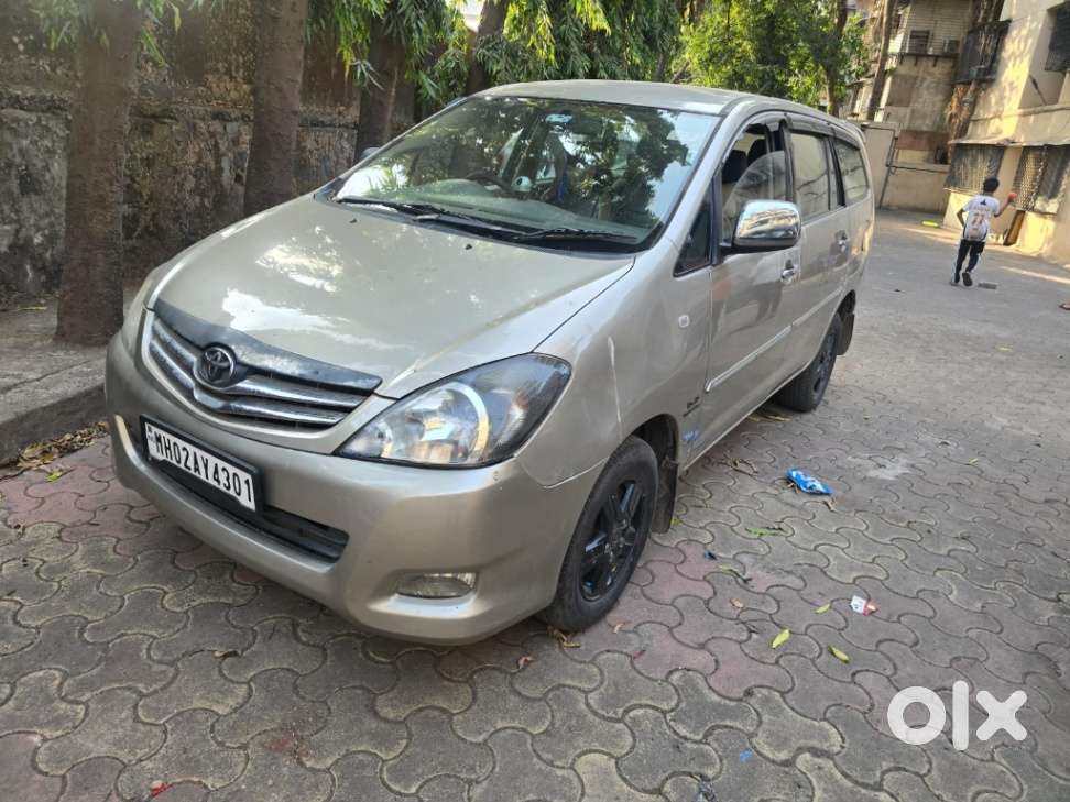 Toyota Innova 2004-2011 2.5 V Diesel 7-seater, 2007, Diesel