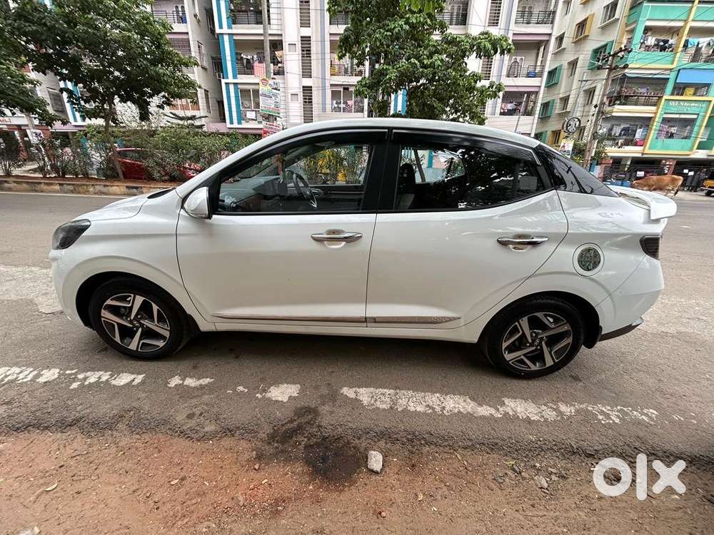 Hyundai Aura 2022 Petrol Good Condition Full Showroom Track