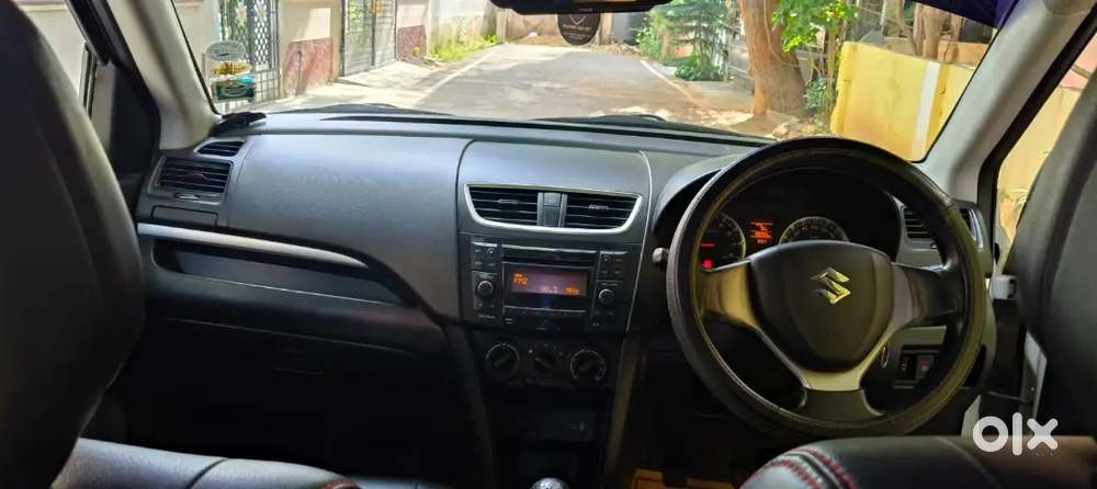 Maruti Suzuki Swift 2015 Petrol Well Maintained