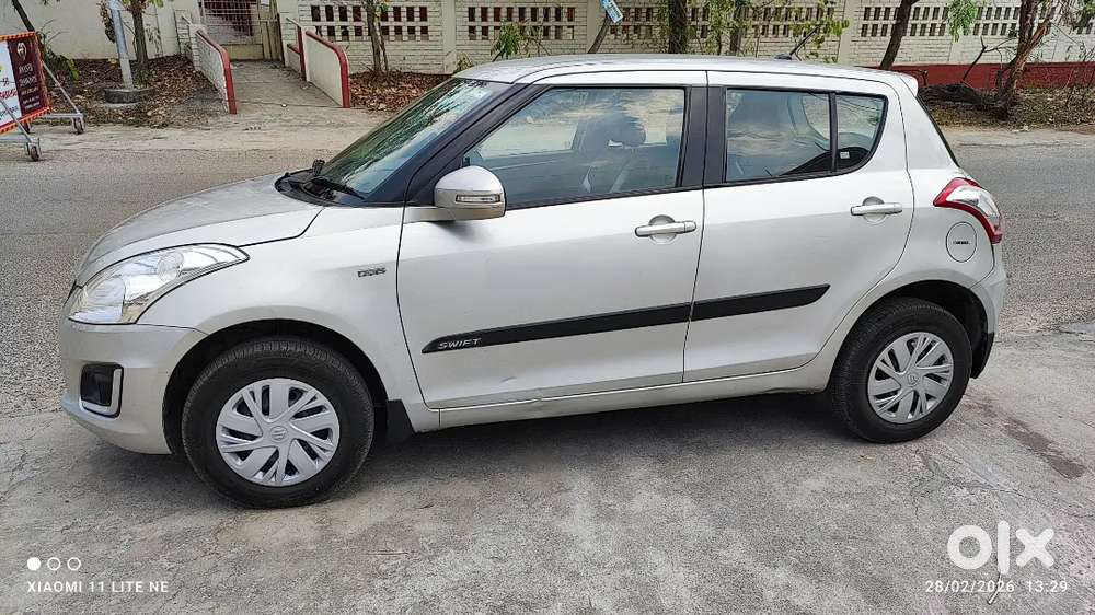 Maruti Suzuki Swift 2015 Diesel 120000 Km Driven New Tayers Ac Lcd