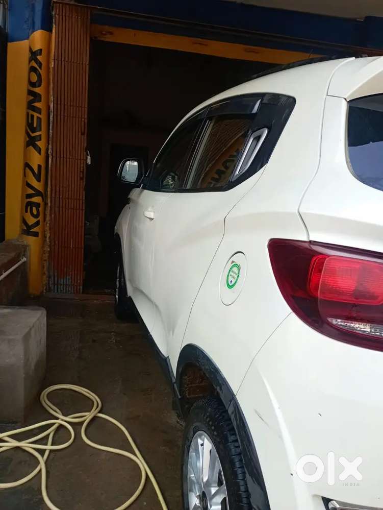 Mahindra Kuv100 Nxt 2017 Variant Plus