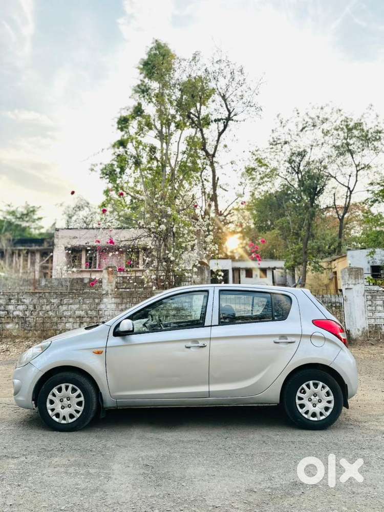 Hyundai I20 2011 Petrol Well Maintained