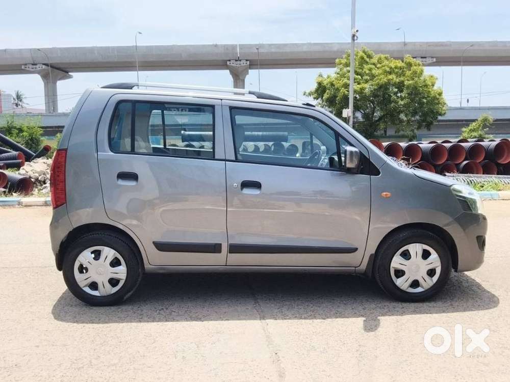 Maruti Suzuki Wagon R 1.0 Vxi Amt, 2017, Petrol