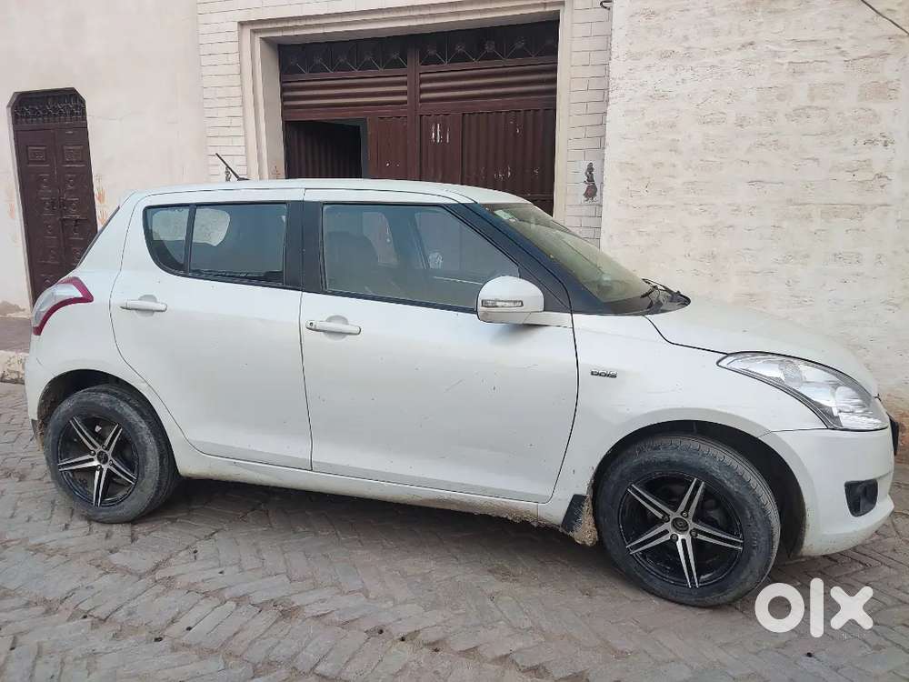 Maruti Suzuki Swift 2012