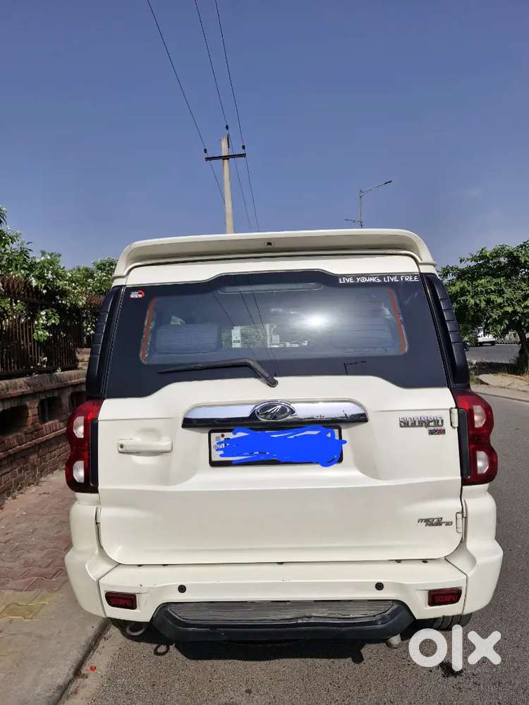 Mahindra Scorpio Classic 2020 Diesel Manual