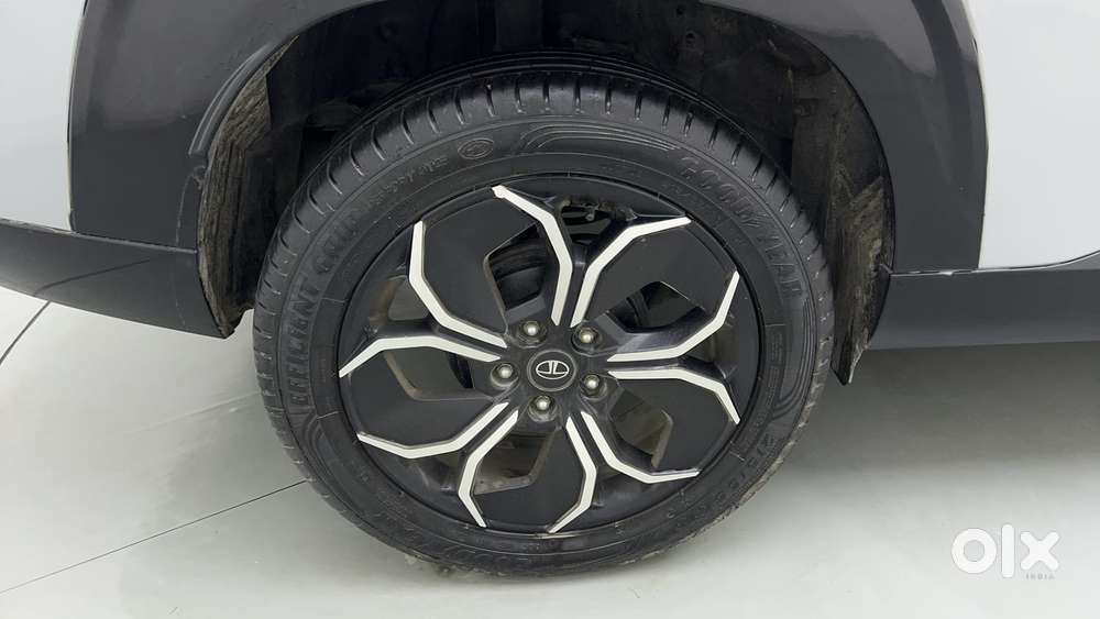 Tata Curvv Ev Accomplished 45, 2024, Petrol