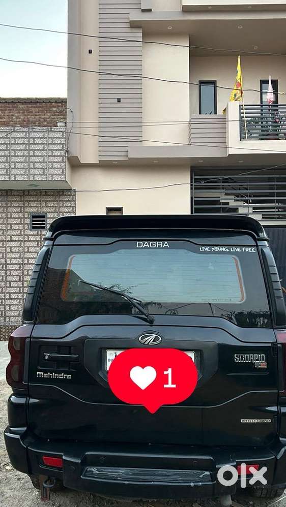 2017 Mahindra Diesel Car