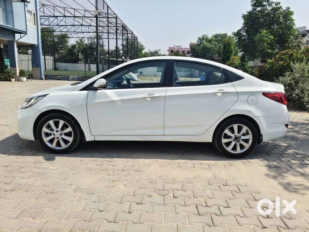 Hyundai Verna 1.6 Sx Crdi (o), 2013, Diesel