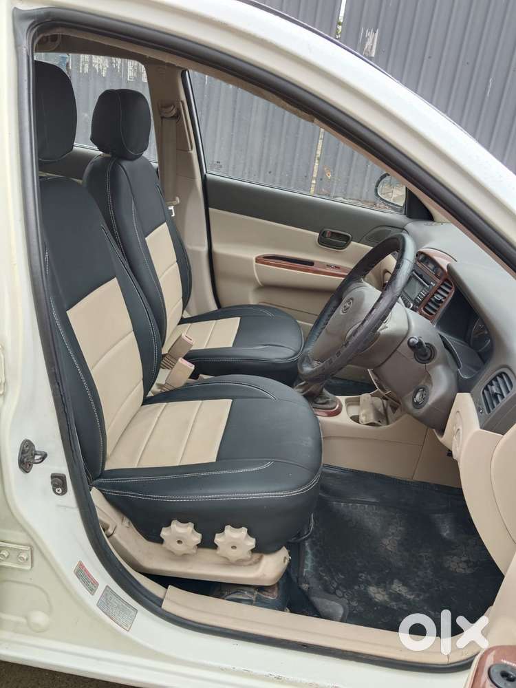 Hyundai Verna Crdi Abs, 2009