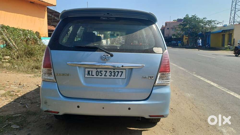 Toyota Innova 2.5 V 7 Str, 2009, Diesel