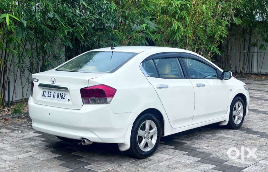 Honda City V At, 2011, Petrol