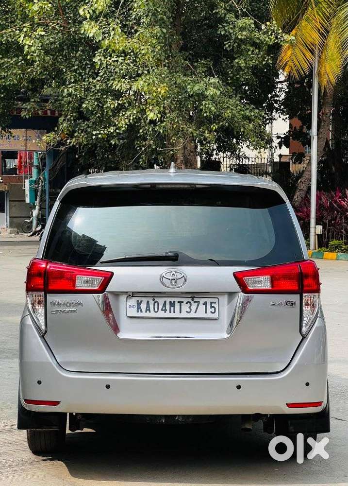 Toyota Innova Crysta 2.4 G Mt 7 Str, 2017, Diesel