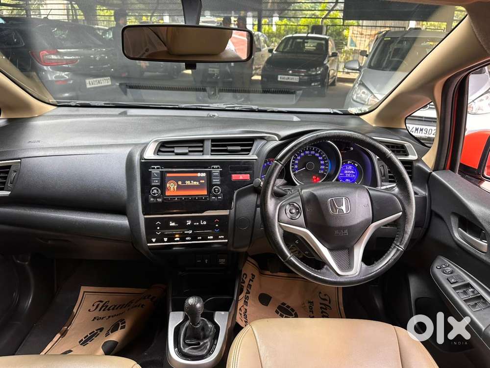 Honda Jazz 1.2 V I Vtec Privilege, 2015, Petrol