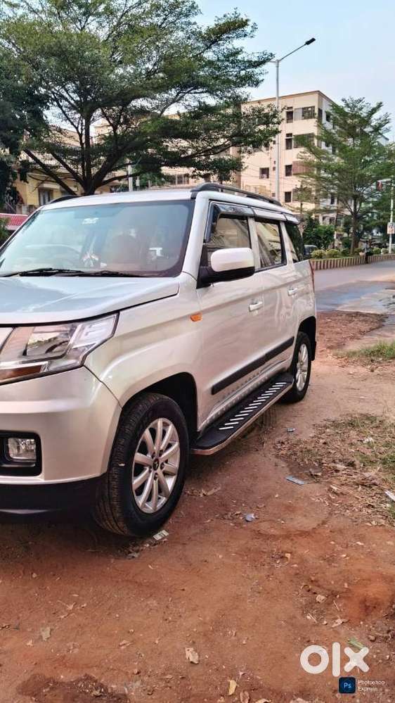 Mahindra Tuv 300 T6 Plus, 2018, Diesel