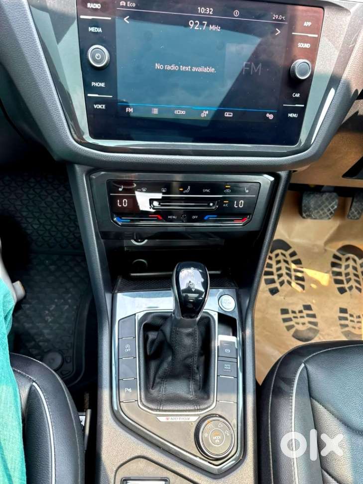 Volkswagen Tiguan 2.0 Elegance Tsi Dsg, 2022, Petrol