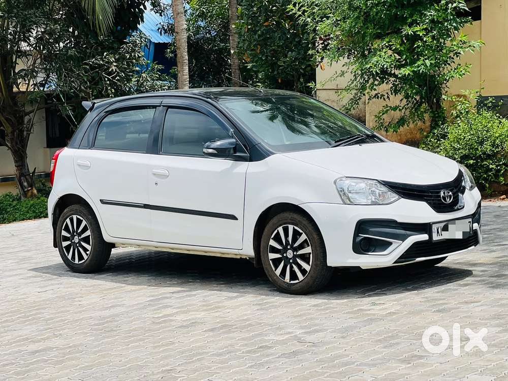 Toyota Etios Liva 1.2 V, 2018, Petrol