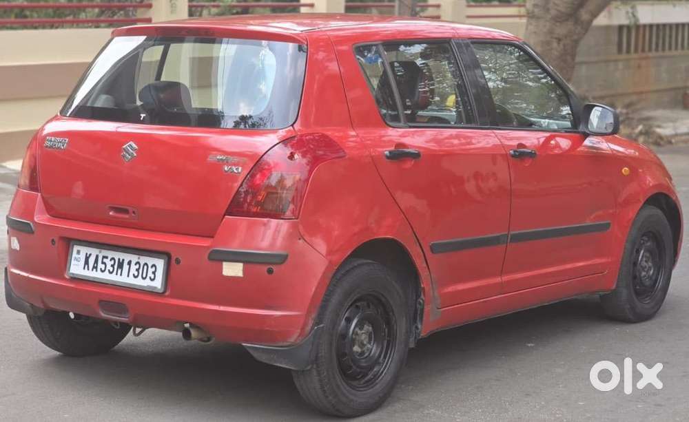 Maruti Suzuki Swift 2006 Petrol Well Maintained