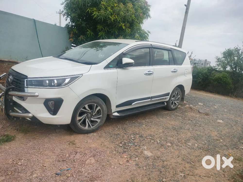 Toyota Innova Crysta 2021