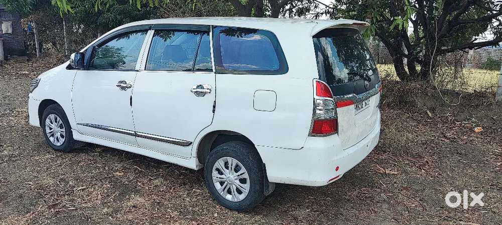 Toyota Innova 2011 Diesel Well Maintained
