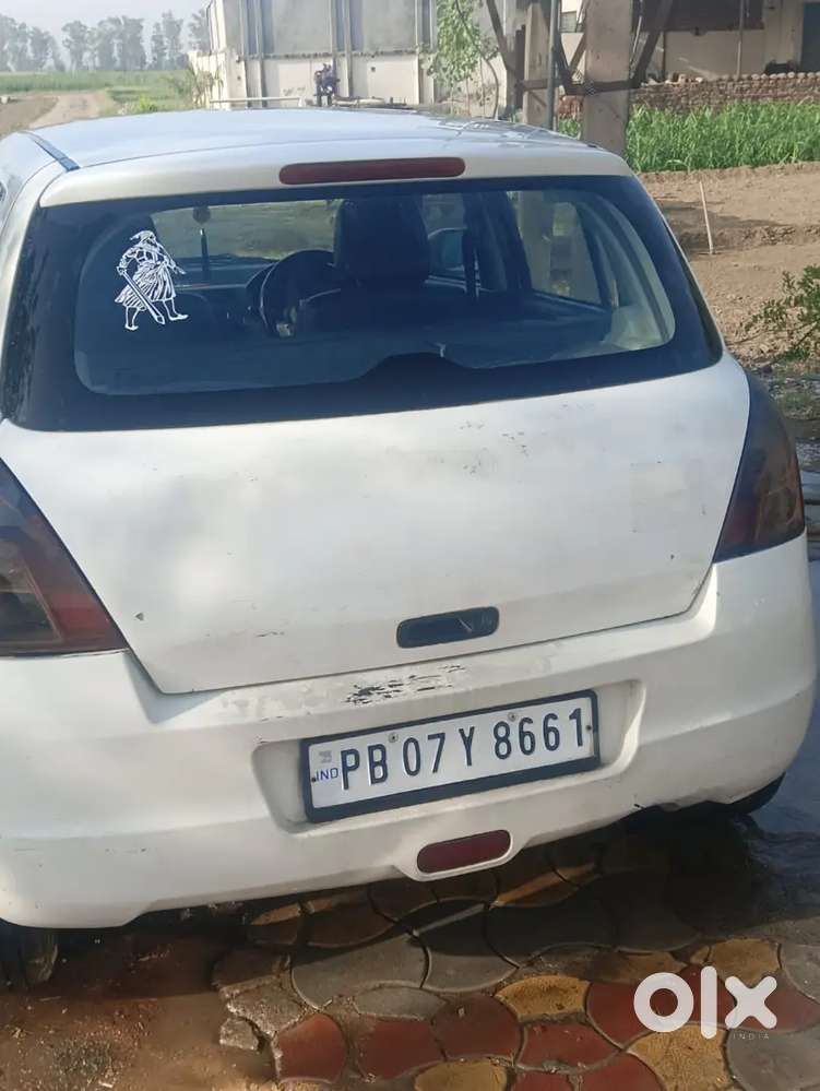 Maruti Suzuki Swift 2010 Diesel 150 Km Driven,new Battery New Tyre